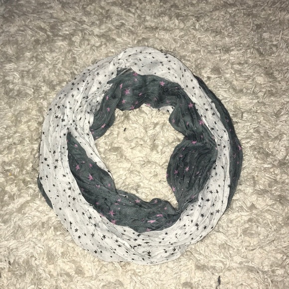 Scarf - Picture 2 of 3